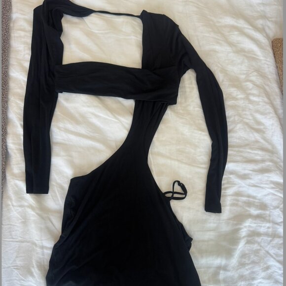 IAMGIA Black cut out mini Dress xs/s - Picture 3 of 4